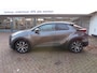 Toyota C-HR / C-HR+ 1.8 Hybrid 140 First Edition Navi./Apple Car play/Android/18"LMV/Parkeersensoren V+A/A.R. Camera/Climate C./Cruise C.