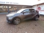 Toyota C-HR / C-HR+ 1.8 Hybrid 140 First Edition Navi./Apple Car play/Android/18"LMV/Parkeersensoren V+A/A.R. Camera/Climate C./Cruise C.