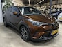 Toyota C-HR / C-HR+ 1.2 Premium // Autom // Led // 18 Inch // Half Leer