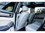 Porsche Cayenne 3.0 E-Hybrid Platinum, Sport Design, Pano, 1e Eigenaar!