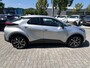 Toyota C-HR / C-HR+ 1.8 HYBRID 140 STOEL/STUURVERW LED KEYLESS BSM 18'' LM-VELGEN APPLE/ANDROID PARK-SENSOREN