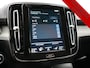 Volvo XC40 T4 Recharge Inscription 211pk PHEV Dealer O.H. | Trekhaak Af Fabriek | Adaptive Cruise | 360 Camera | Lederen Sportstoelen Memory & Verwarmd | Stuur Verwarmd | Apple Carplay | Keyless | Blis | Navigatie | DAB | Plug In Hybrid