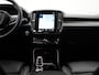 Volvo XC40 T4 Recharge Inscription 211pk PHEV Dealer O.H. | Trekhaak Af Fabriek | Adaptive Cruise | 360 Camera | Lederen Sportstoelen Memory & Verwarmd | Stuur Verwarmd | Apple Carplay | Keyless | Blis | Navigatie | DAB | Plug In Hybrid