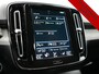 Volvo XC40 T4 Recharge Inscription 211pk PHEV Dealer O.H. | Trekhaak Af Fabriek | Adaptive Cruise | 360 Camera | Lederen Sportstoelen Memory & Verwarmd | Stuur Verwarmd | Apple Carplay | Keyless | Blis | Navigatie | DAB | Plug In Hybrid