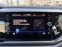 Volkswagen Polo 1.0 TSI Style Navigatie / Parkeersensoren / LED verlichting / 16"LM velgen / App-connect