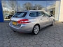 Peugeot 308 SW 1.2 PureTech Blue Lease Premium Automaat - Navi