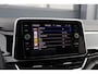 Volkswagen T-Roc 1.5 TSI R-Line | ACC | Camera | Trekhaak | Fabrieksgarantie