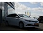 Toyota Auris 1.8 Hybrid Energy Plus Automaat 136pk | Navigatie | Climate- & Cruise control | PDC achter | Fietsendragerbeugel |