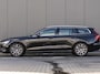 Volvo V60 2.0 T6 Recharge AWD R-Design pano head-up leder.
