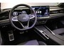 Volkswagen Passat Variant R-Line Edition 1.5 TSI eHybrid 272pk DSG Automaat Trekhaak, Harman Kardon audio, Panoramadak, Lederen bekleding, Black style, Adaptive cruise control