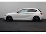 BMW 1-Serie 118i 2016 | Climate control | Navigatie | Bluetooth | Lichtmetaal | PDC | Regen + Lichtsensor | Limiter | 3- deurs | Sportpakket