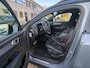 Volvo XC40 Recharge P8 AWD R-Design / Pano / Navigatie / Camera / Zwenkbare trekhaak / Elektrische klep / Lichtmetaal 20 inch /