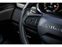 Lynk & Co 01 Plug-in Hybrid 1.5 Black Pack | Lederen bekleding | Panoramadak | Achteruitrijcamera | Stoelverwarming | Navigatie | Apple Carplay / Android Auto | Adaptive cruise control | Climate control |