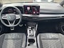 Volkswagen Golf 1.5 eTSI R-LINE PANO-DAK/CAMERA/NAVI/CARPLAY/ACC/STOEL-STUURVERW