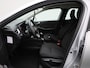 Renault Clio 1.0 TCe Zen | Airconditioning | Cruise control Standaard | Navigatie | LED koplampen | Park Distance Control achter |