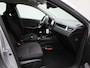 Renault Clio 1.0 TCe Zen | Airconditioning | Cruise control Standaard | Navigatie | LED koplampen | Park Distance Control achter |