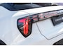 Lynk & Co 01 Plug-in Hybrid 1.5 Core | GRATIS TREKHAAK | Nieuw Model | Adaptieve Cruise Control | Keyless Entry | Stoelverwarming | Apple Carplay & Android Auto | 19 inch LM-Velgen | Achteruitrijcamera | Led |