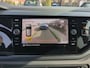 Volkswagen Polo 1.0 TSI R-Line / Navigatie / Camera / Parkeersensoren V+A / Climate controle / Stoelverwarming /