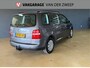 Volkswagen Touran 1.6-16V FSI Business | Trekhaak | Cruise