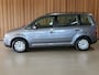 Volkswagen Touran 1.6-16V FSI Business | Trekhaak | Cruise