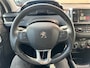 Peugeot 208 1.2 PureTech Signature / Navi / PDC / DAB / NAP