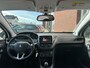 Peugeot 208 1.2 PureTech Signature / Navi / PDC / DAB / NAP