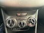 Peugeot 208 1.2 PureTech Signature / Navi / PDC / DAB / NAP