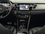 Kia Niro Hybrid 1.6 GDi PHEV BusinessLine Leder, Schuifdak, Camera, Navi, Keyless start, Stoelverwarming, Cruise control, Rijstrok correctie, JBL Geluidsysteem