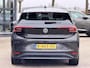 Volkswagen ID.3 First Plus 58 kWh| LED | Navi | Camera | Stoel- & Stuurverwarming | SoH 88% | 2020