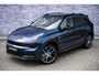 Lynk & Co 01 Plug-in Hybrid | 360 camera | Zwarte hemelbekleding | Rolhoes bagageruimte | Adaptive cruise control | Panoramadak | Stoelverwarming | LED koplampen | Navigatie | Apple Carplay / Android Auto |