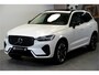 Volvo XC60 2.0 T8 AWD 335kW/456pk Aut8 Plug-in hybrid Ultra Dark PANORAMADAK + HARMAN/KARDON + EL.TREKHAAK + STOELMASSAGE&-KOELING + ADAPT.CRUISE + GOOGLE DASH + HEAD-UP + LANE ASSIST + STOEL-&STUURVERWARMING + 360 CAMERA + PARKSENSOREN V&A + 20" LM-VELGEN!!