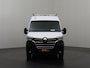 Renault Master 150PK L2H2 Imperiaal | Trekhaak | Airco | Multimedia | Airco | Cruise | 3-Zits
