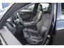 Volvo XC60 T6 350PK Automaat AWD Plus Black Edition / Trekhaak / Panoramadak / BLIS / Adaptieve cruise control / Keyless entry / Stoel - en stuurwielverwarming / elektrische stoelen met geheugen / Parkeersensoren met 360 camera / Elektrische achterklep