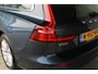 Volvo V60 2.0 B3 Momentum Business | Trekhaak | Navigatie | Cruise control adaptief | LED koplampen | Climate control | Keyless |