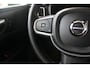 Volvo V60 2.0 B3 Momentum Business | Trekhaak | Navigatie | Cruise control adaptief | LED koplampen | Climate control | Keyless |