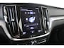 Volvo V60 2.0 B3 Momentum Business | Trekhaak | Navigatie | Cruise control adaptief | LED koplampen | Climate control | Keyless |