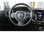 Volvo V60 2.0 B3 Momentum Business | Trekhaak | Navigatie | Cruise control adaptief | LED koplampen | Climate control | Keyless |