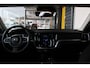 Volvo V60 2.0 B3 Momentum Business | Trekhaak | Navigatie | Cruise control adaptief | LED koplampen | Climate control | Keyless |