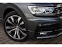 Volkswagen Tiguan 2.0 TSI 4Motion R-Line | Pano | Leder | 20 Inch |
