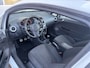 Opel Corsa 1.4-16V White Edit.