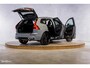 Volvo XC60 2.0 T8 Plug-in hybrid AWD Plus Black Edition Long Range | Zwenkbare trekhaak | Harman Kardon | Adaptieve cruise | Panorama dak | Nieuw |
