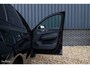 Volvo XC60 2.0 T8 Plug-in hybrid AWD Plus Black Edition Long Range | Zwenkbare trekhaak | Harman Kardon | Adaptieve cruise | Panorama dak | Nieuw |
