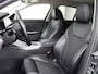 BMW 3-Serie 318i Business Edition | Trekhaak | Sportstoelen | Half leder | Adaptief LED | Carplay | Navigatie | Parkeerhulp | Climate control | Bluetooth | Cruise control