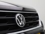Volkswagen T-Roc Cabrio 1.5 TSI R-Line 150 PK| Dealeronderhouden | Trekhaak | Stoelverwarming | Stuurwielverwarming | Parkeeersensoren Voor & Achter | Dodehoekdetectie