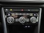 Volkswagen T-Roc Cabrio 1.5 TSI R-Line 150 PK| Dealeronderhouden | Trekhaak | Stoelverwarming | Stuurwielverwarming | Parkeeersensoren Voor & Achter | Dodehoekdetectie