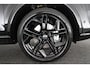 Volkswagen Tiguan 1.5 272pk eHybrid R-Line Edition Black Style Trekhaak 360Camera Keyless Massage Virtual Cockpit Panoramadak Navigatie