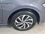 Volkswagen Polo 1.0 TSI Life DSG Automaat App-connect / Airco / Parkeersensoren / Lichtmetalen velgen / LED verlichting
