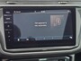 Volkswagen Tiguan 2.0 TSI 4MOTION 220PK R-Line | Pano | HUD | Dynaudio | Leder | Stoelverwarming | 360 camera | Lane/Park/Light Assist |  Vol |