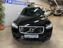 Volvo XC90 2.0 T5 AWD R-Design // Panodak // Caplay // sportstoelen met geheugen