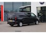 Volkswagen Transporter 2.0 TDI L2H1 30 Bulli 150PK / 110kW, Dodehoekdetectie (side assist), adaptieve cruise control (acc), rondomzichtcamera (area view), achteruitrijcamera (rear view), parkeersensoren voor en achter (pdc), verwarmbare voorstoelen, DAB+, draadloos Apple Carplay & Android Auto, LED Matrix koplampen (IQ.Lights), 2-zone climatronic, draadloze telefoonlader, elektrisch verstel-, verwarm- en inklapbare buitenspiegels, navigatie, 17" 'Le Mans' LMV, keyless go & entry etc.